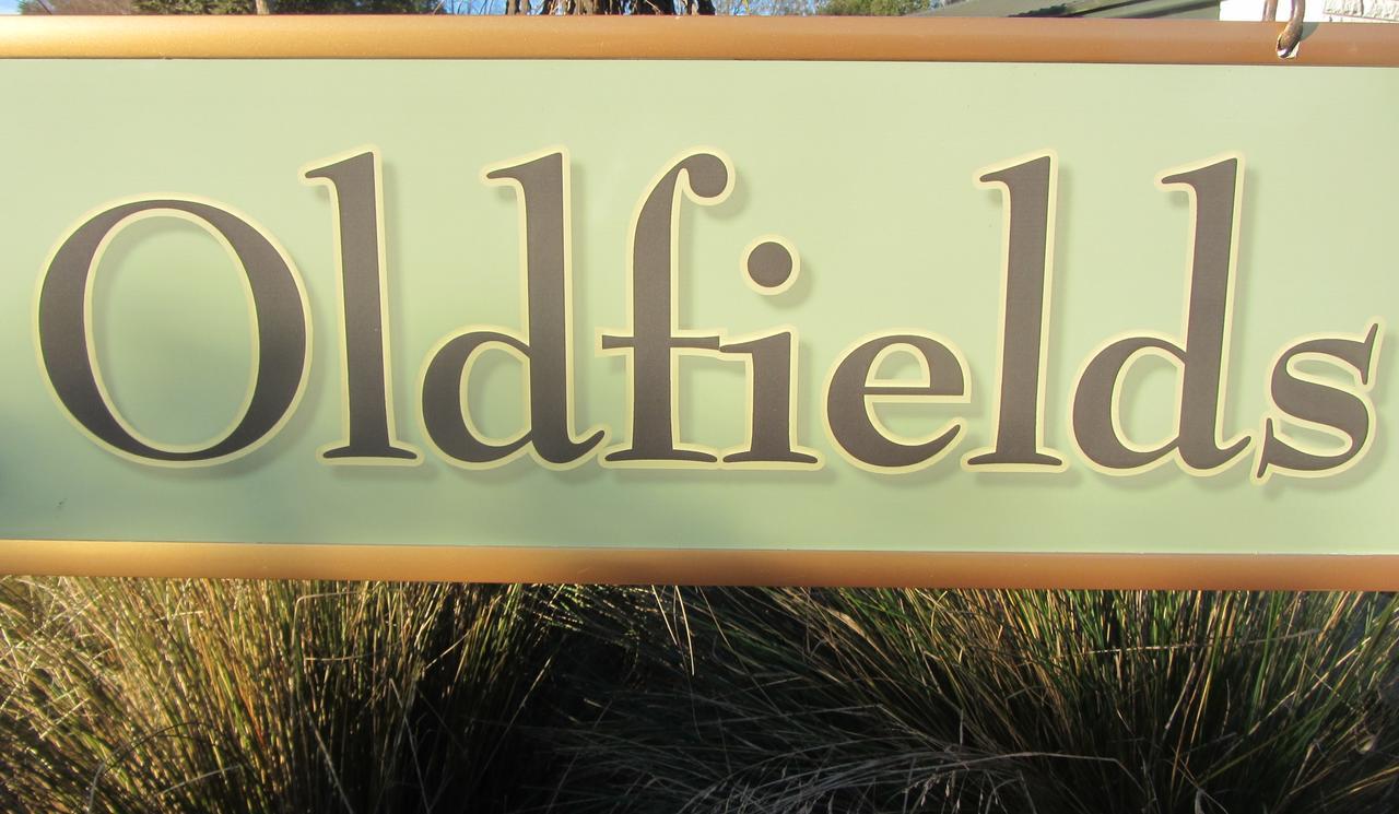 Oldfields Panzió Geraldine Kültér fotó